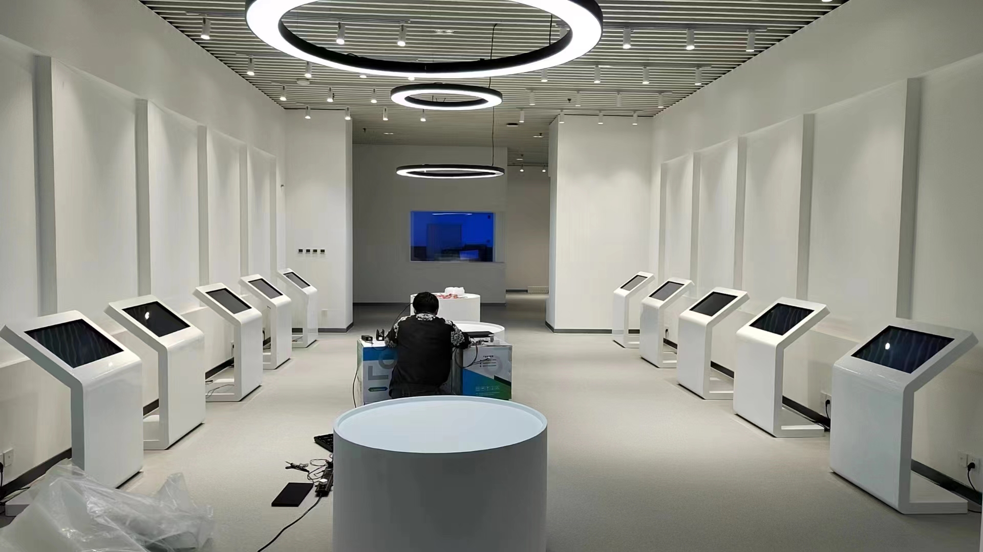 KIKIHU快狐多媒體觸控查詢機在展廳展館科技改革案例